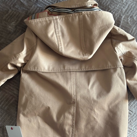 Kids Beige Hooded Jacket - Picture 4 of 7
